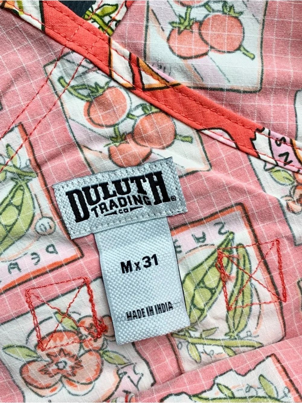 NWT Duluth Medium x31L Heirloom Gardening Bib Overalls Coral Seed Packets Farm - Picture 6 of 9